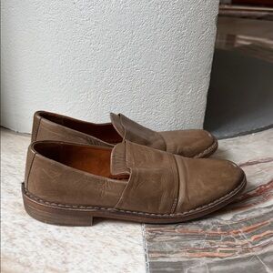 Vince Brown Leather Loafers Slip On Flats EU 37.5 Minimal Classic